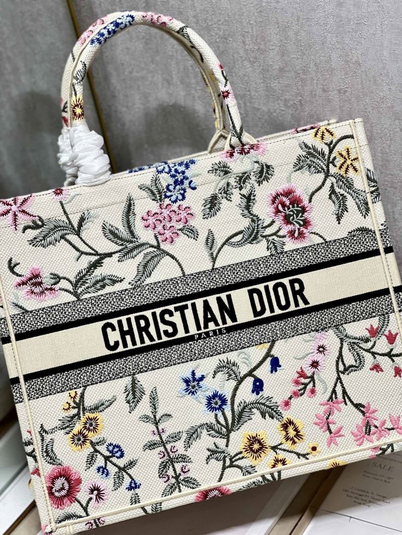 Christian Dior Shopping Bags